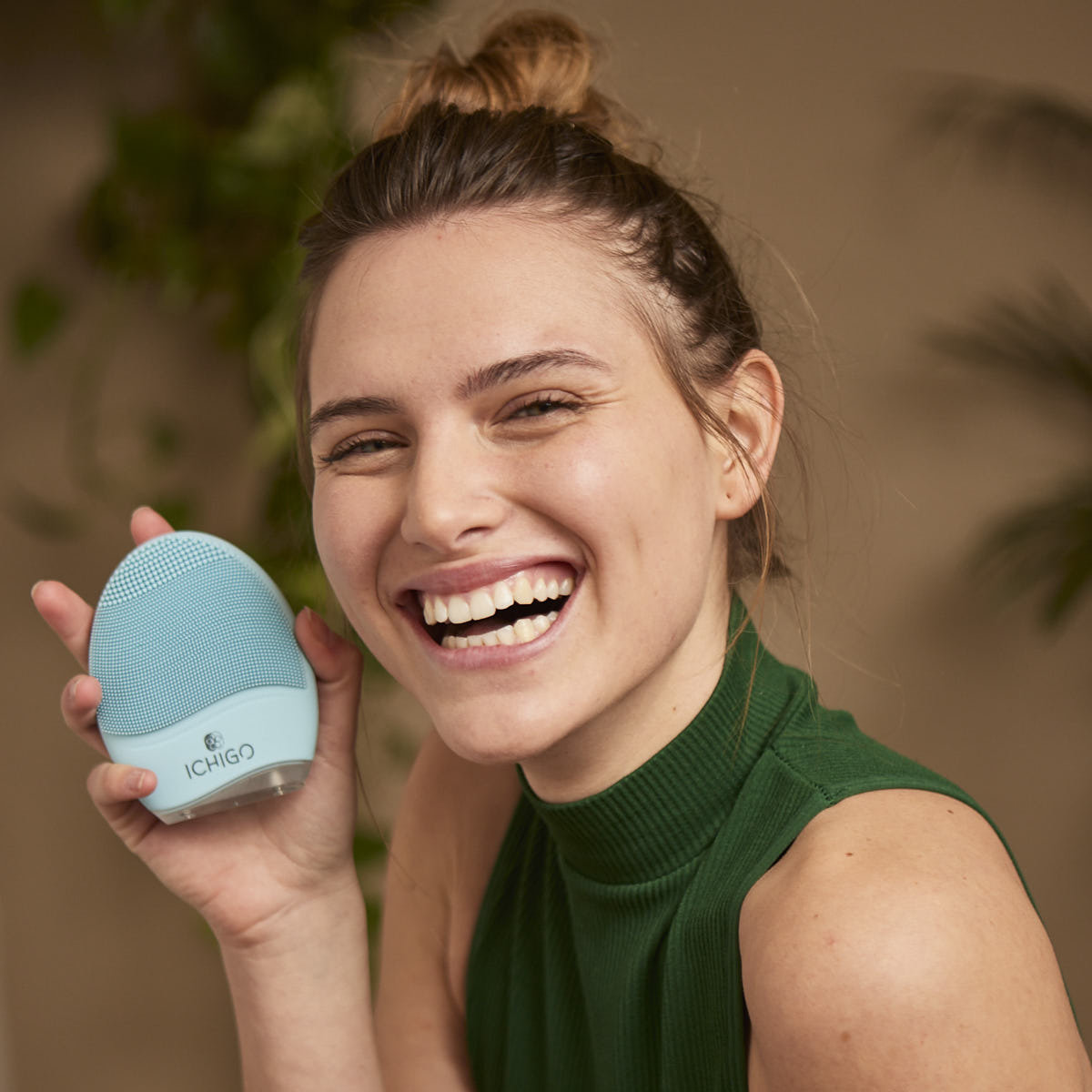 ICHIGO Easy Clean Plus™ - Massajador de Limpeza Facial e Removedor de Impurezas