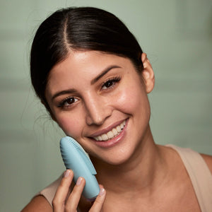 ICHIGO Easy Clean Plus™ - Massajador de Limpeza Facial e Removedor de Impurezas